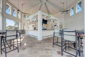 Bar (on property) - Special Offer! Frozen Themed Condo on the top floor lake view close to Disney  (Kissimmee)