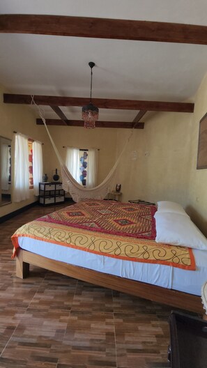 1 habitación y caja de seguridad en la habitación