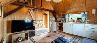 Tolles Zuhause in Nedstrand mit WLAN