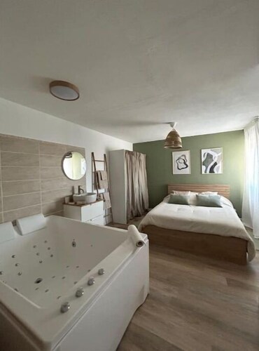 Romantique Room Logement Entier : Appartement - Muret, France