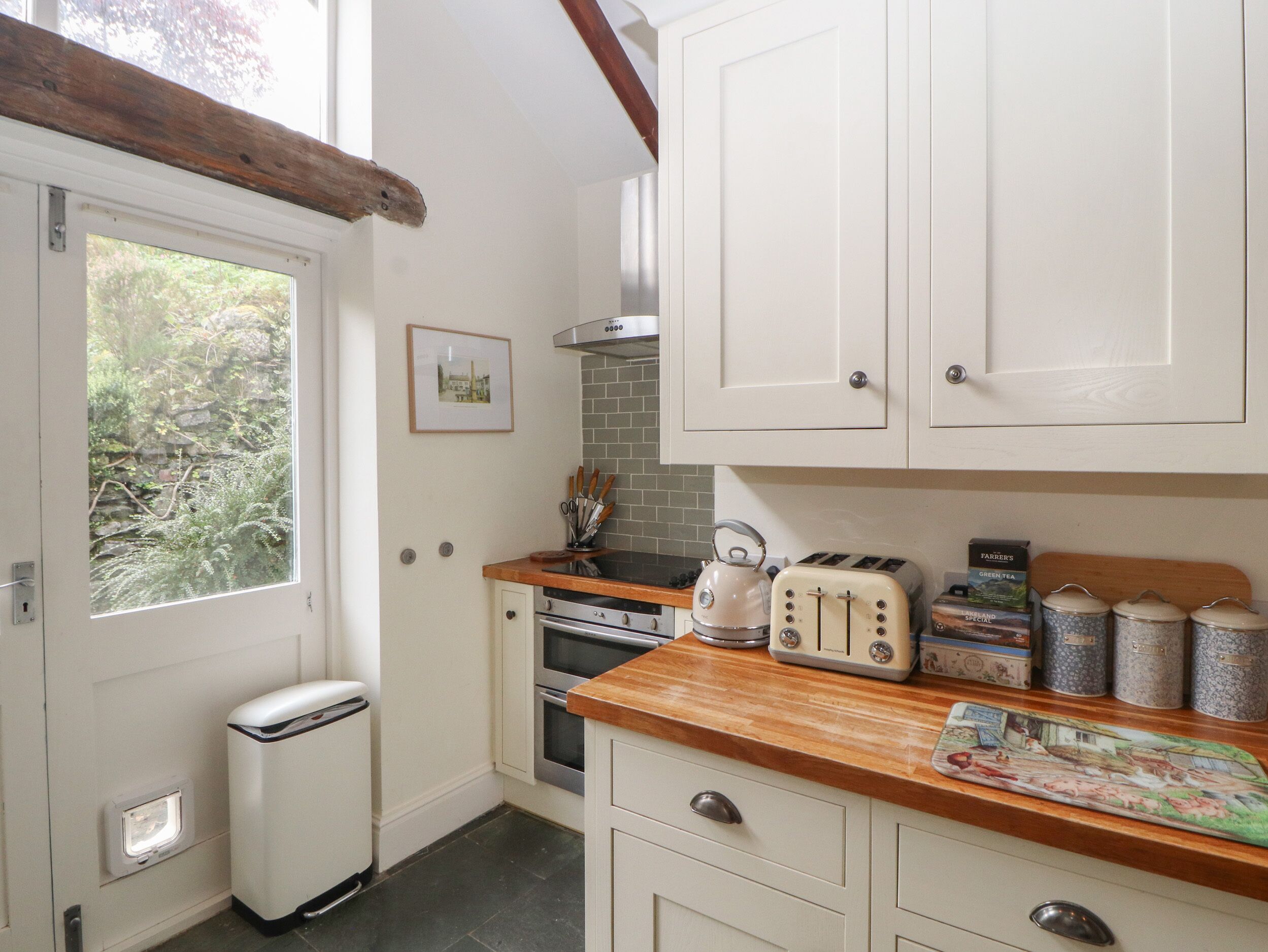 Fridge, electric kettle, toaster, cookware/dishes/utensils