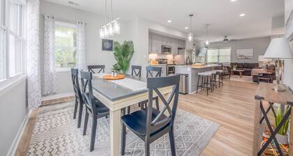 Rooftop bay and river views