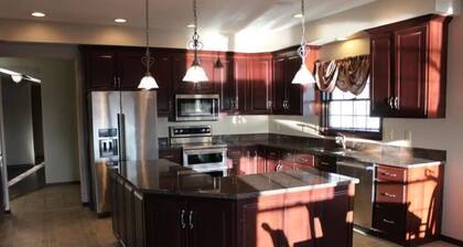 Goose Lake Lodge - 40 Acres