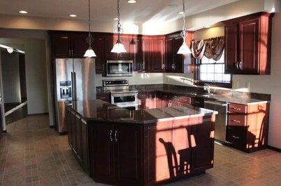 Goose Lake Lodge - 40 Acres