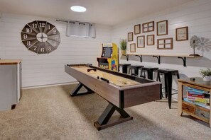 Spielezimmer