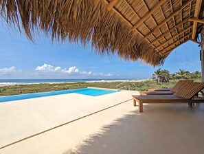 Alberca al aire libre 