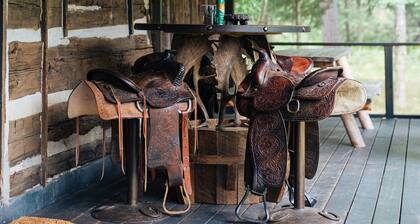 Uncle Tom's 3BDR Cabin For Nature Lover