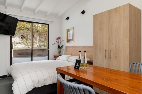 1 bedroom, iron/ironing board, free WiFi, bed sheets - Ashtonishing loft with A/C n Wi-Fi (Medellín)