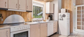 Beautiful home in Oksbøl with sauna