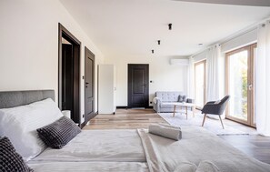 4 habitaciones, cuna de viaje, wifi gratis y ropa de cama 