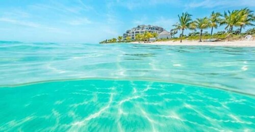 25% Off Aug 7-10 Pool, Grace Bay, Ocean View Z102*