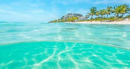 25% Off Aug 7-10 Pool, Grace Bay, Ocean View Z102*