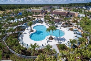 Beheizter Pool