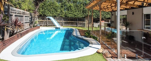 Malibu in Mt Martha with solar heated pool