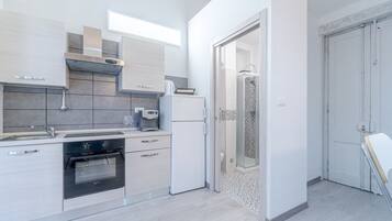 Kühlschrank, Herdplatte