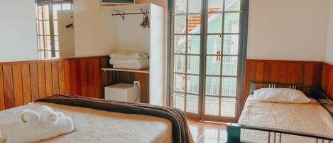 Kamar