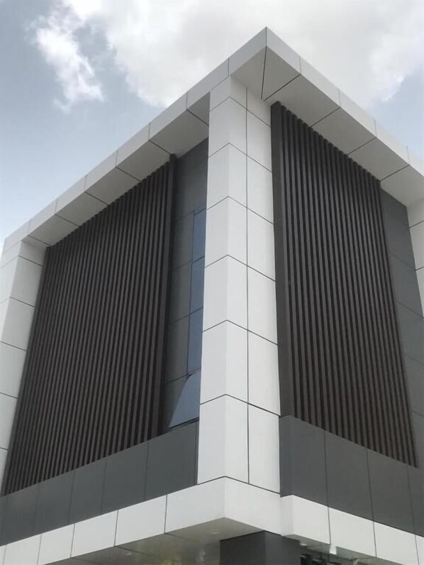 Exterior - Nilufer Abha (Abha)