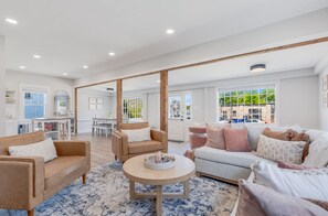 Smart-TV, Stereoanlage