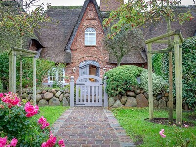 NEU 2023 Watt Hüs Munkmarsch - Wattblick mit Viel Platz Unter Reet