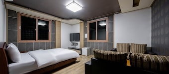 F-one Hotel