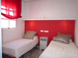 3 bedrooms, iron/ironing board, free WiFi, bed sheets - APARTMENT QUINTANA CENTER (Jauja)