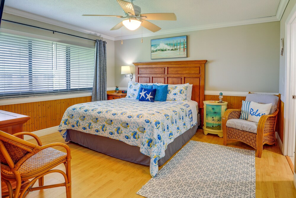 Hutchinson Island Beach Condo w/ Golf Course View! Fort Pierce Vrbo