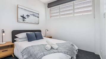 2 多间卧室、熨斗/熨衣板、WiFi、床单