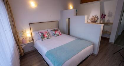 Mejor Ubicación. Loft & Baño Privado en Chapinero Alto. Parqueadero. Wifi