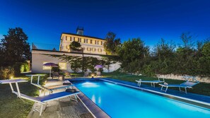 Villa | 5 Schlafzimmer