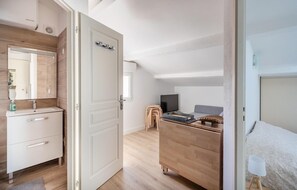 1 chambre, accès au Wi-Fi (inclus)
