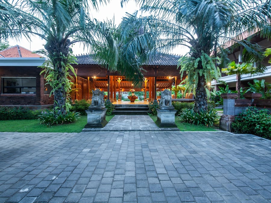 Fachada da propriedade