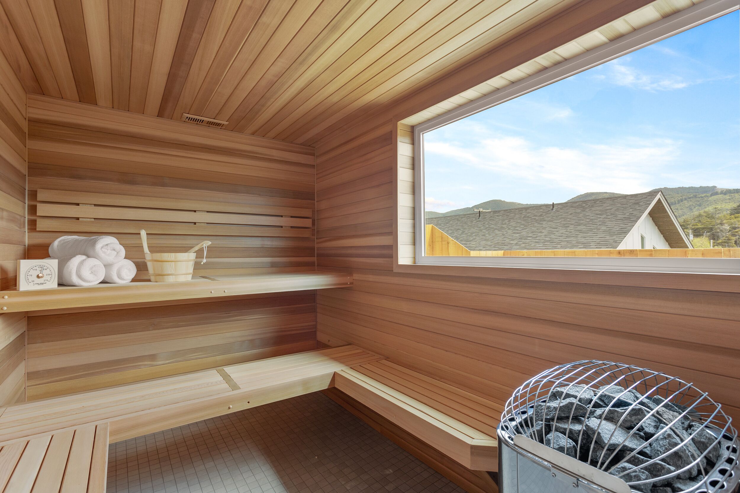 North unit, sauna