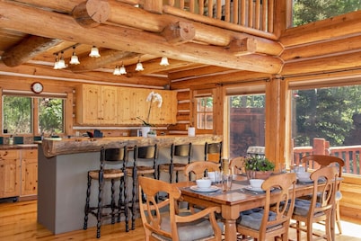 Log Home w/ Stunning Views Hiking Fishing Paradise