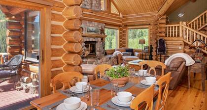 Log Home w/ Stunning Views Hiking Fishing Paradise