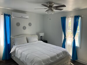 3 dormitorios, tabla de planchar con plancha, wifi gratis y ropa de cama