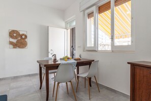 Dining - Calilla Apartment | on the beach of Torre Lapillo (Porto Cesareo)