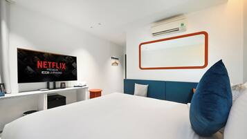 Deluxe Double Room | Minibar, free WiFi, bed sheets