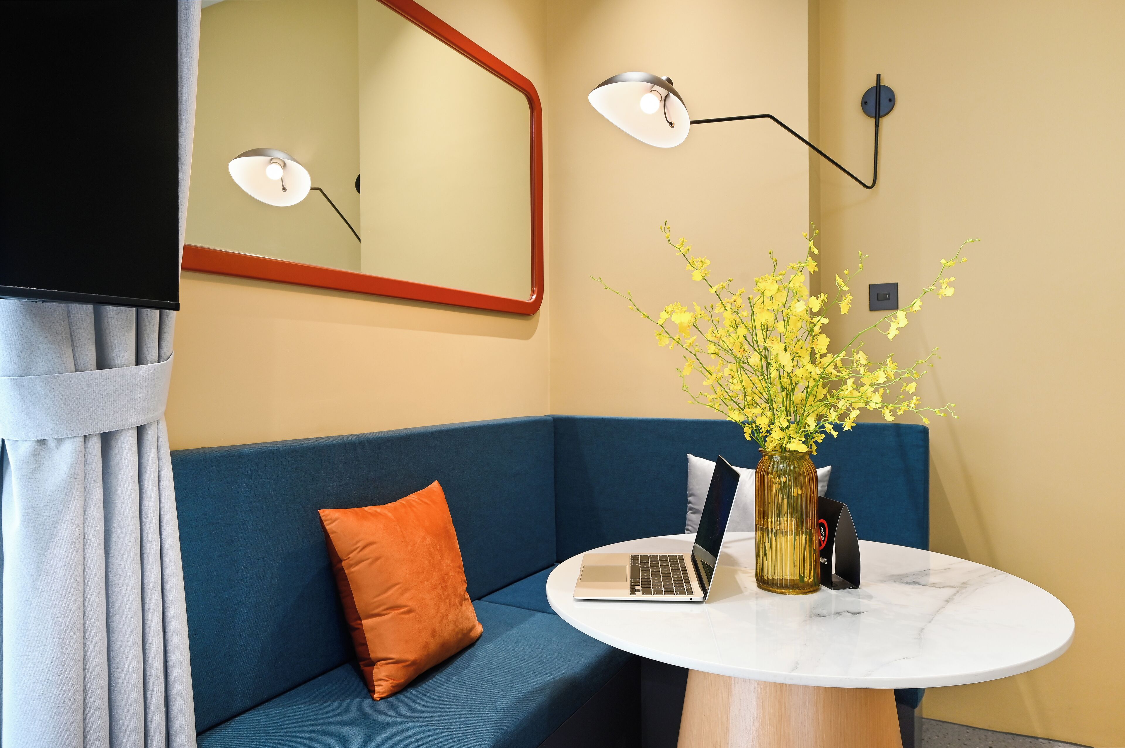 executive double room, city view | 1 bedroom, minibar, free wifi, bed sheets