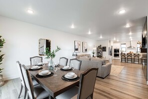 Dining - Newly Built Luxury Townhome! Park City Silver Creek 1124 (Park City)