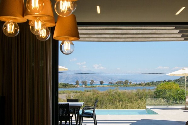 Dining - Villa Otter - Agía Aikateríni ,Ionian Islands (Agia Aikaterini)