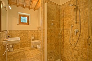 Shower, hair dryer - Villa Panizzi - San Gimignano ,Tuscany (San Gimignano)