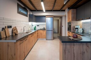 Fridge, microwave, oven, dishwasher