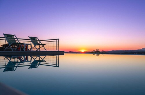 Zeus Mountain - Vasilies NewTown Residences