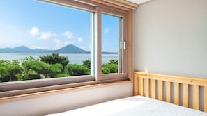 Basic Room, 1 Bedroom (1F 105, (bedroom1, Ondol1/56.2m² )) | 1 bedroom, free WiFi - Jeju udo Haneuli Pension (Jeju City)