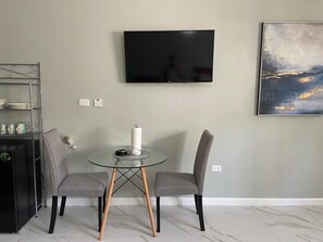 Appartement, 1 chambre | 1 chambre, rideaux occultants, fer et planche Ă repasser, Wi-Fi gratuit