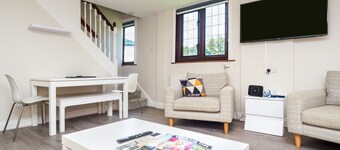 The Cottage at Gildridge Private Hot tub