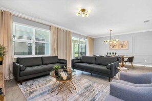 TV, offices - Luxury Incredible Themed Home, best vacation (Kissimmee)