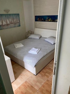 2 bedrooms, free WiFi, bed sheets