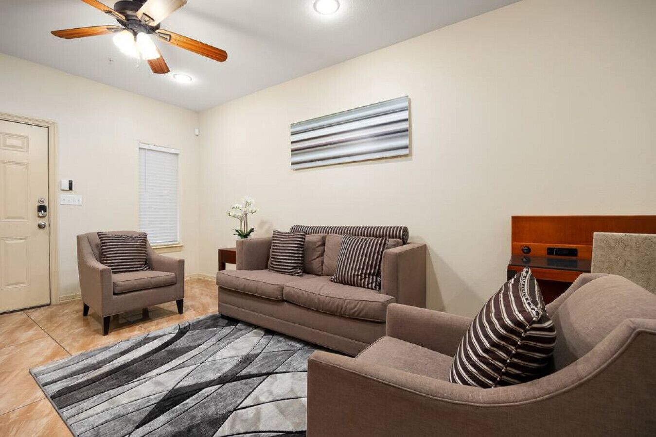 Cozy Comfort Haven - Parking at No Extra Cost