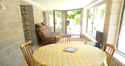 GĂTE CHEZ NICOLECalme et tranquille adaptĂ© pour dĂ©placement professionnel